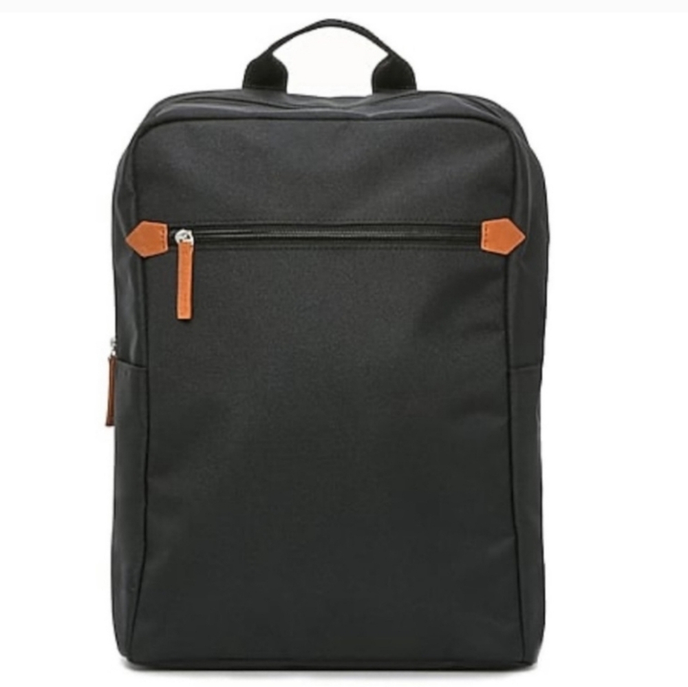 Black DSW Backpack with Front Zipper and Water Bottle Side Pocket  - NEW